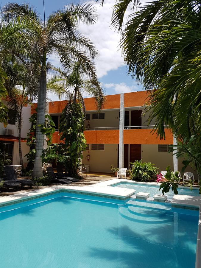 Hotel Delfin Playa Azul à Lázaro Cárdenas Extérieur photo