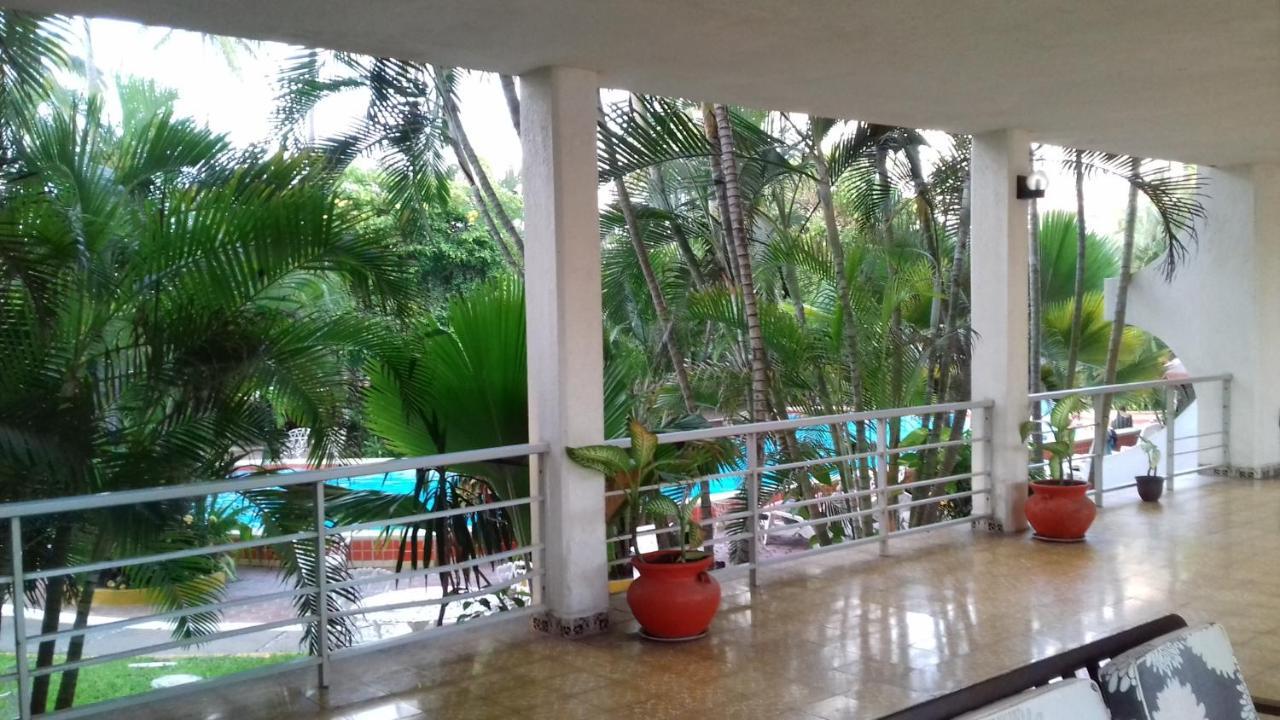 Hotel Delfin Playa Azul à Lázaro Cárdenas Extérieur photo